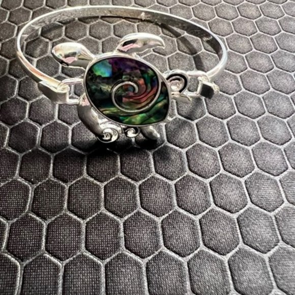 Venice By The Sea Jewelry Jewelry - Turtle Bracelet 15 with Green Abalone Stones 18K White Gold Plated